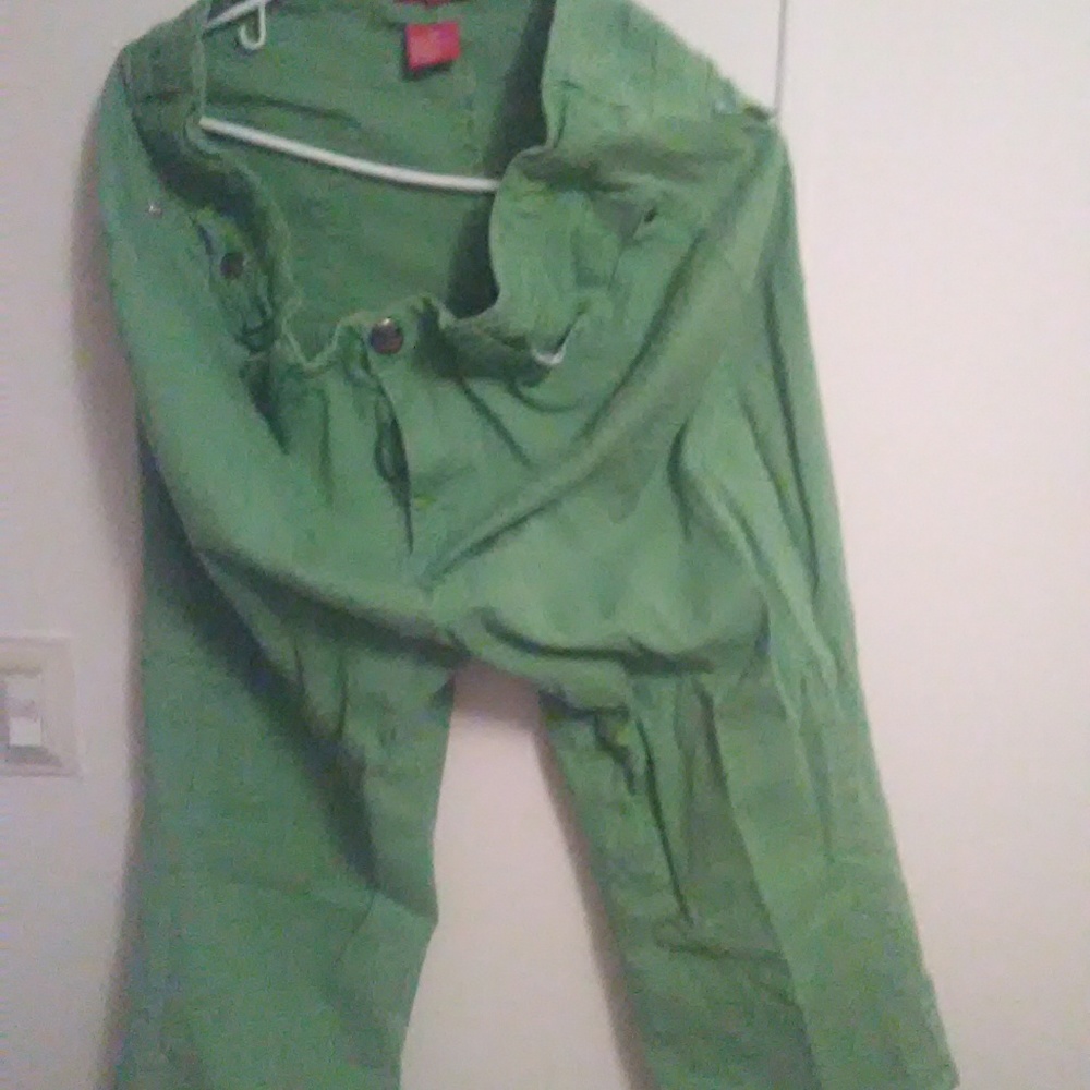 Capris